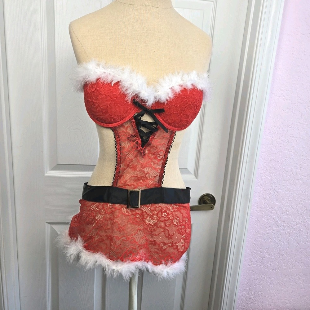 Spencer's Sexy Santa Red Lace‎ Lingerie Feather Trim Size S Strapless Push-up